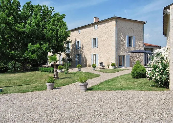 Bed & Breakfast Domaine La Bastide 4*